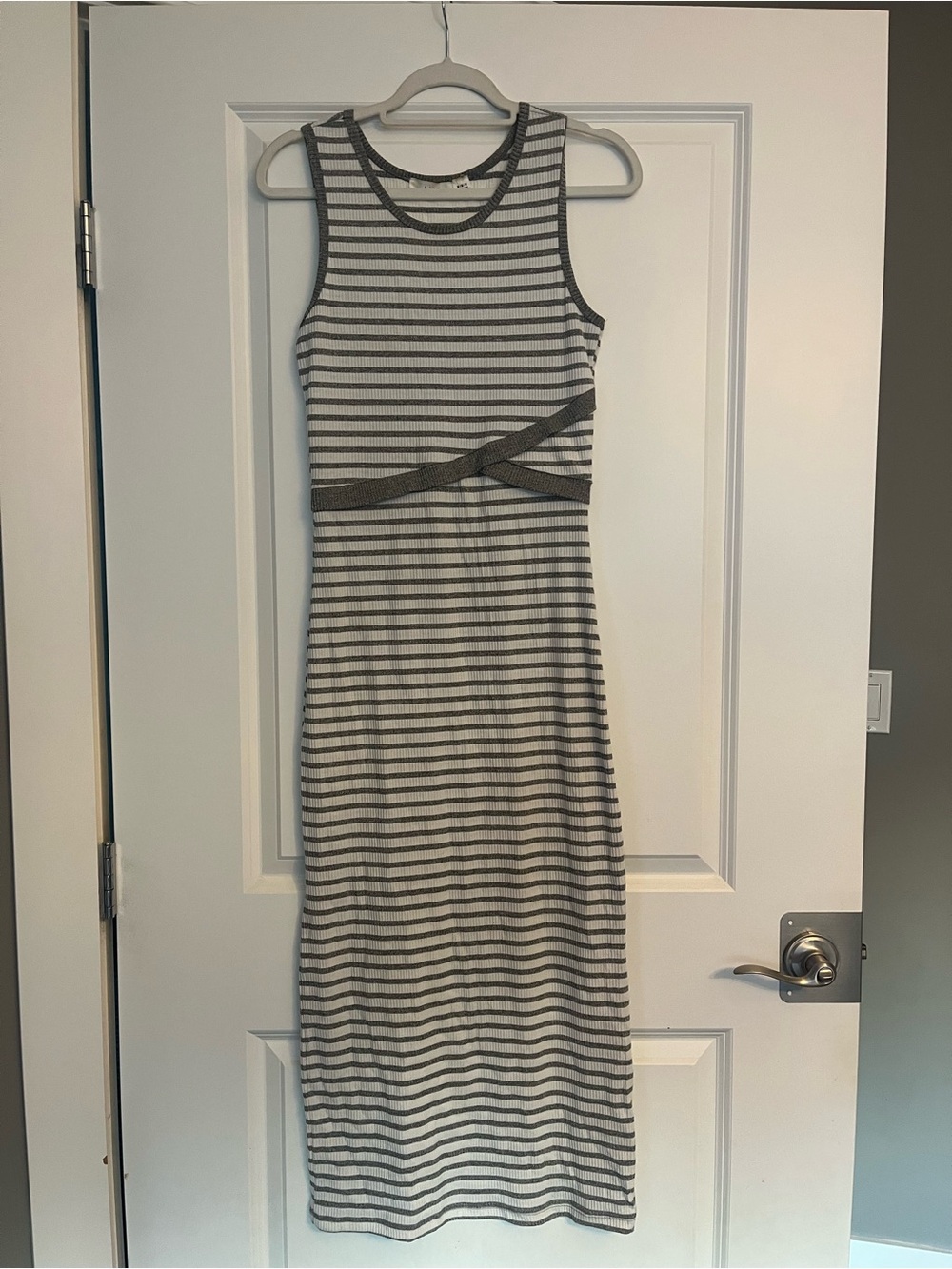 Sleeveless Gray and White Striped Midi Dress - women’s medium